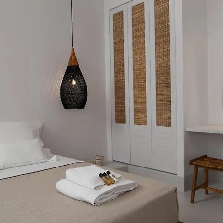Andros Moments Suites Batsíon Exterior foto